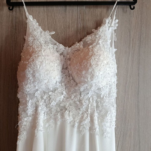 Wedding dress with veil and 4 flower girls dresses, white, size S