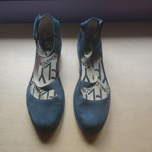 Fly London Piat women's shoes size 40 like new, blue