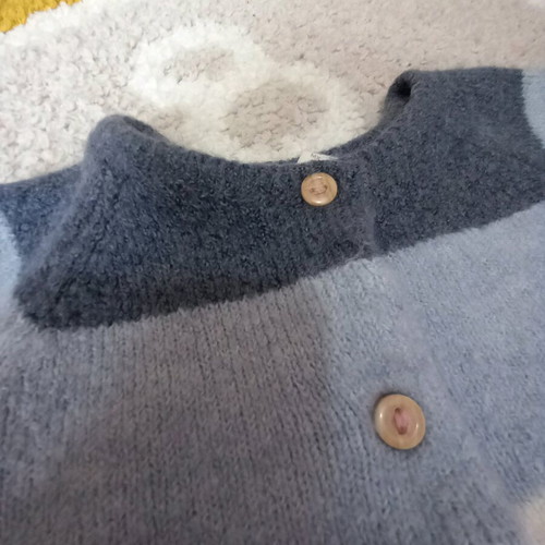 Baby wool cardigan with multicolor stripes H&M like new for 9-12M