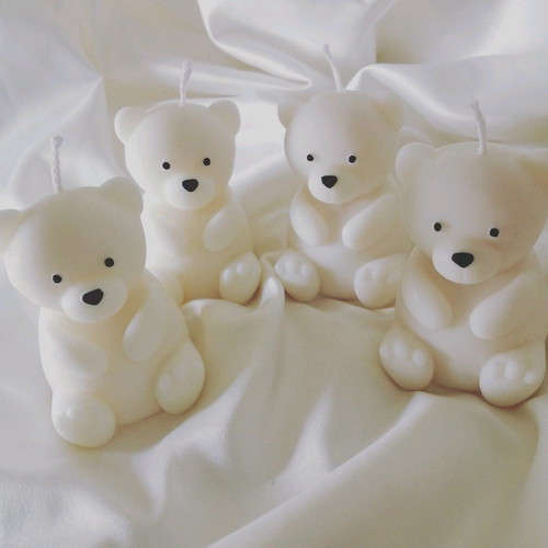 Mini Teddy Bear candle handmade with plant wax and fragrance