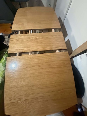 Kitchen table new, unused
