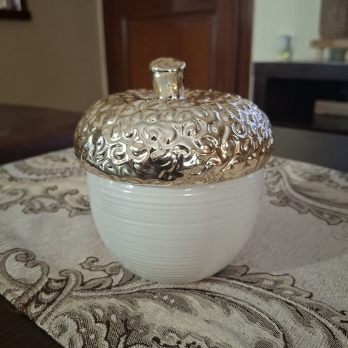 Decorative ceramic fondue pot with gold lid, like new