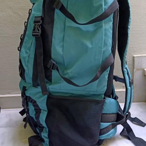 Maori Monterray 85L hiking backpack like new, petrol color