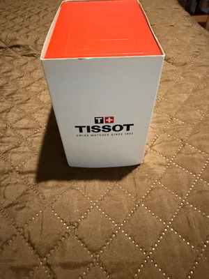 Ρολόι Tissot σαν καινούργιο, ανδρικό, ασημί