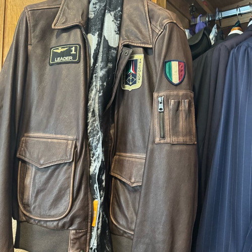 Aeronautica Militare leather bomber brown like new, size L