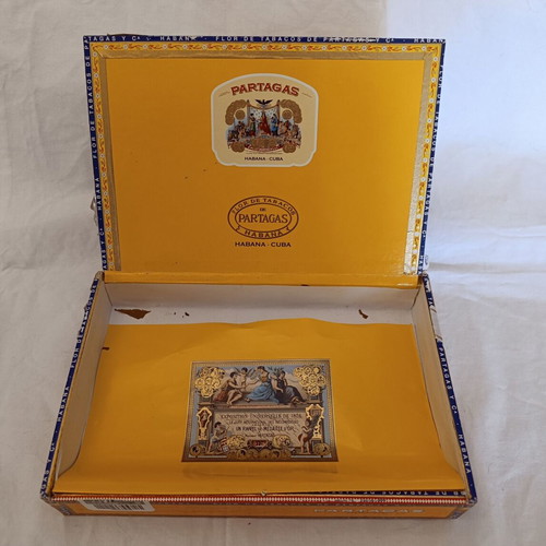 Partagás Mille Fleurs Cigar Box 25’s used, authentic Cuban 2023 edition