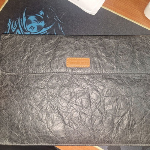 Inateck tablet case new with black leather exterior