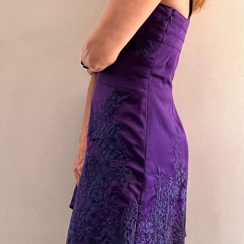 Karen Millen dress like new with exquisite brocade design, purple