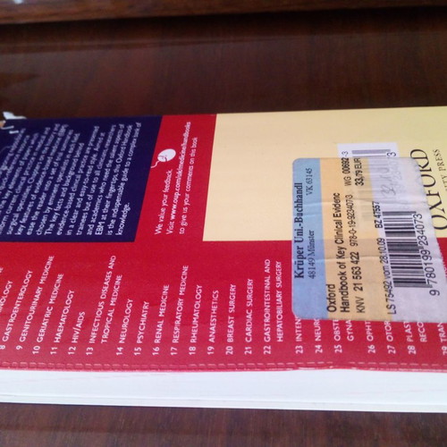 Oxford Handbook of Key Clinical Evidence medical book like new