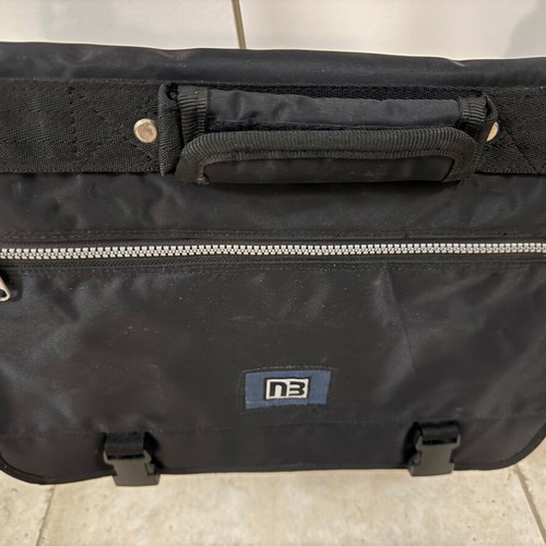 Zara shoulder bag for books or laptop with many pockets like new, black