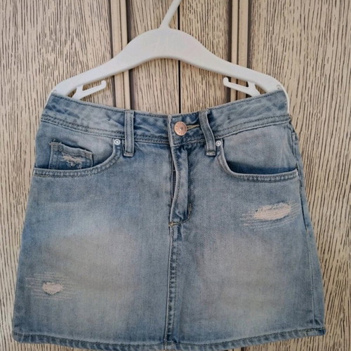 Denim skirt like new for 8 years old, size 128 cm