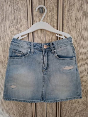 Denim skirt like new for 8 years old, size 128 cm