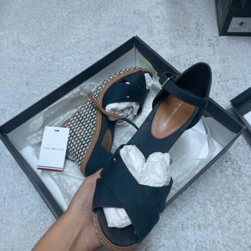 Tommy Hilfiger platform sandals, blue, size 37