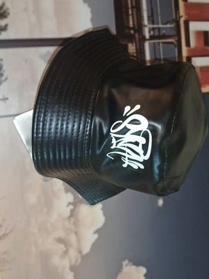 Cap black XL new