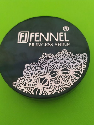 Πούδρα Fennel καινούρια με SPF20, ivory beige