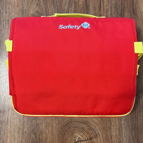 Safety 1st Travel Booster portable booster seat like new, Red Dot