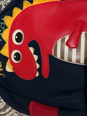 Children's backpack like new