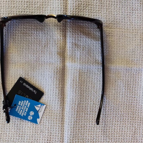 Solo-Solis NDL2616 sunglasses new, cat eye design brown degrade lenses