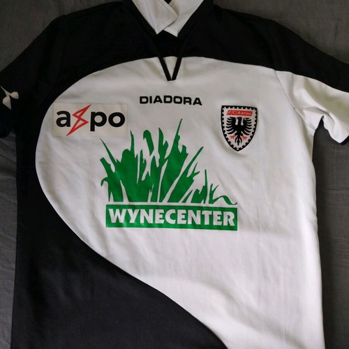Fc Aarau football jersey Germany medium size in very good condition