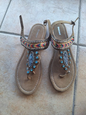 Sandals new, ethnic style, beige and multicolor, size 39