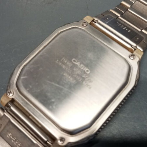 Casio VDB-2000 men's wristwatch used, gold color