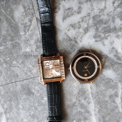 Women's watches used, pack of 6 pieces