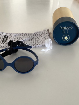 Diabola Baby Sunglasses 0-1 Like New