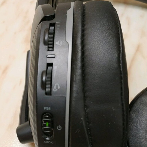 Turtle Beach Recon 200 Over Ear Gaming Headset like new with 3.5mm connection