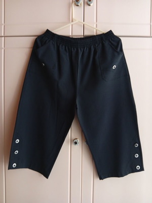 Capri pants like new, size 8XL, blue polyester blend