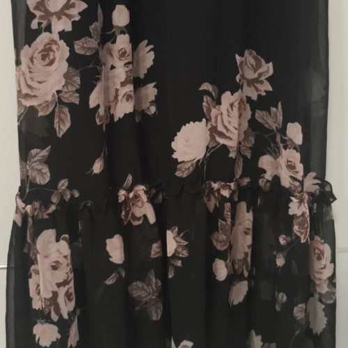 Midi chiffon dress with floral print like new, black and pink