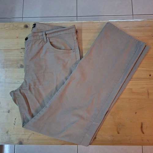 Hugo Boss men's pants XL beige like new
