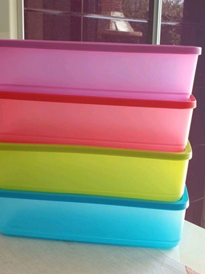 Set of 2 Tupperware rectangular containers 1.4 liters new, colorful