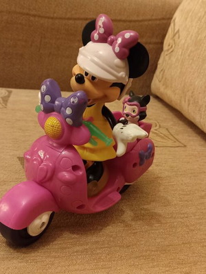 Minnie Mouse with Vespa Scooter used children's toy