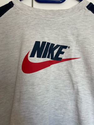 Nike T-shirt