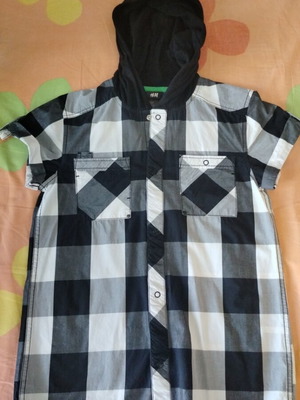 H&M boys' shirt with hood, black and white, size 158, ages 12-13