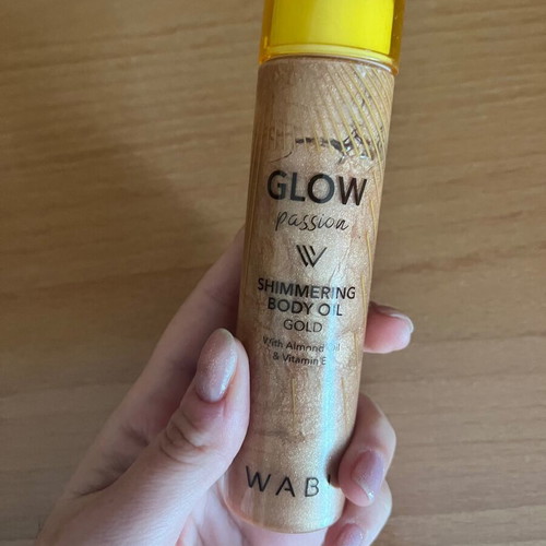 Shimmering body oil new