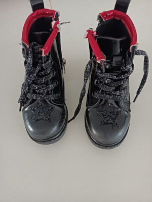Children's boots size 23 like new, black and pink, pack of 2