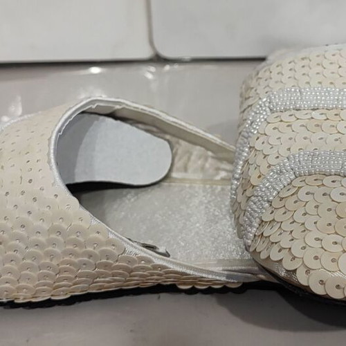Bridal satin slippers new with beads and sequins size 39 white