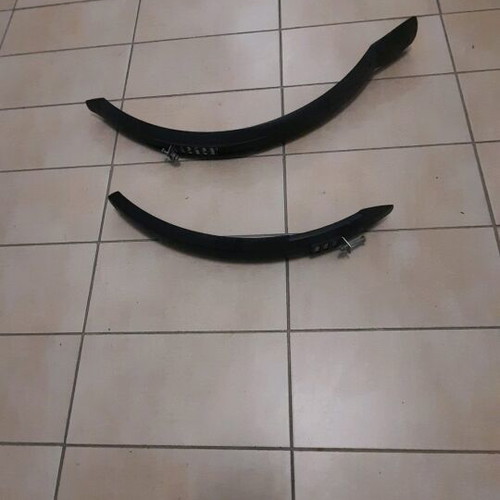 Plastic bicycle fenders used, durable protective mudguards