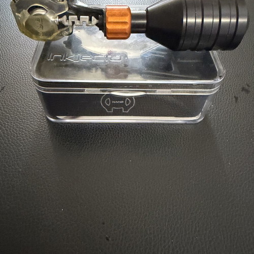 Inkjecta Flite Nano Titan tattoo motor used with Cheyenne grip