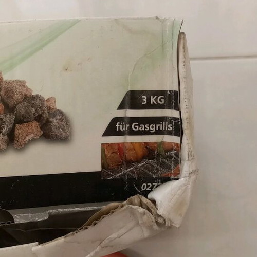 Gas grill set new with lava rocks, valve and hose