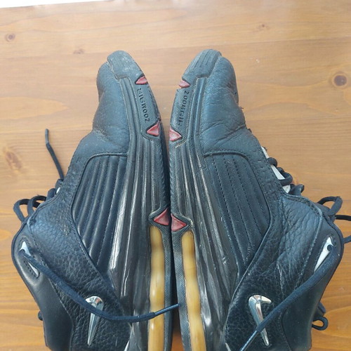 Nike basketball leather athletic shoes used, black, size 40