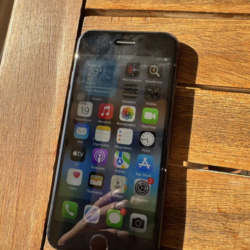 Apple iPhone 8 64GB Black, like new