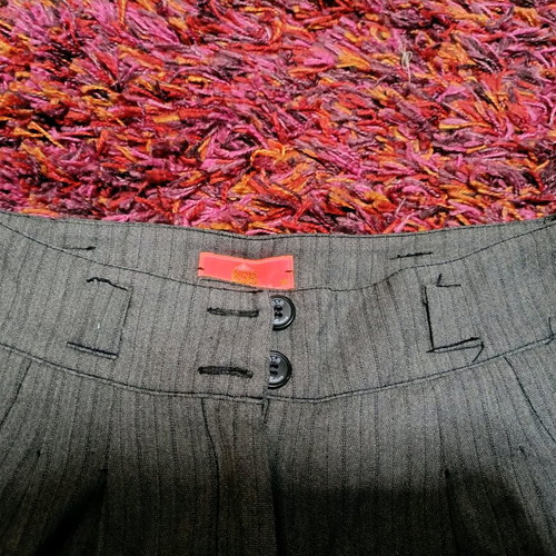 BSB gray vintage pants with thin stripes, fitted, like new, size 38