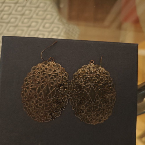 Metal earrings like new, black and gray