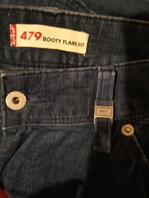 Levi's velvet jeans γυναικεία 479 Booty Flare Fit καινούργια, μπλε