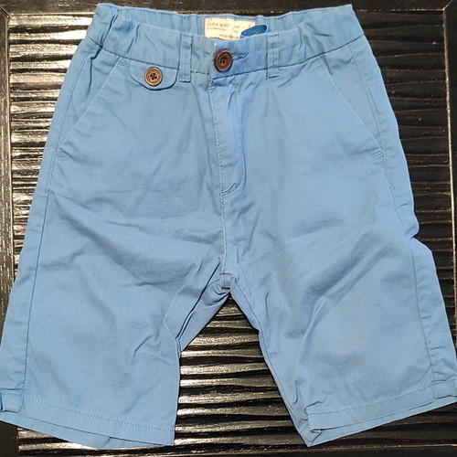 Boys' shorts like new pack of 3 for ages 5-6