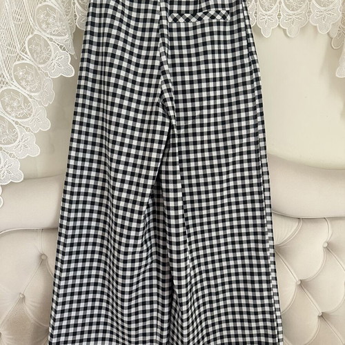 Karavan pants like new, size medium