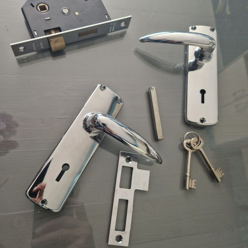 Elzett 45mm mortise lock complete new with handles
