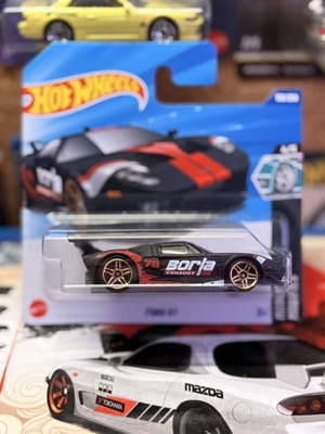 Hot Wheels Ford GT toy car